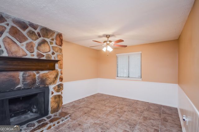 1912 Singer Way, Lithonia, GA 30058