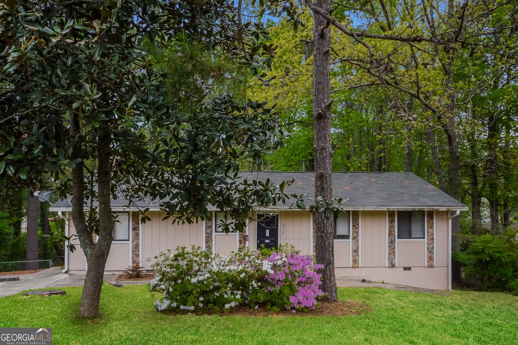 1912 Singer Way, Lithonia, GA 30058