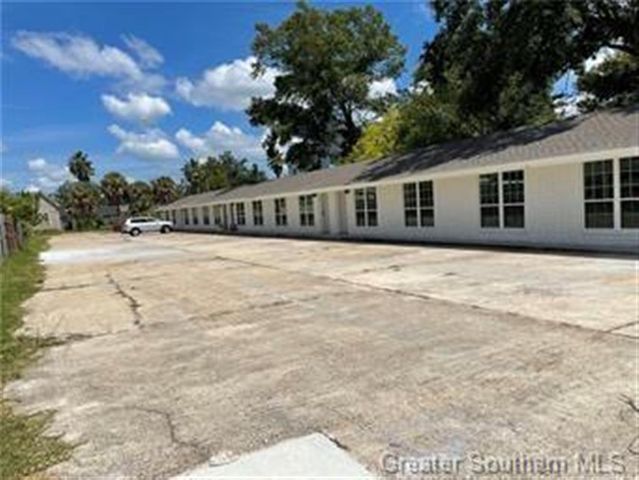 638 Iris Street, Lake Charles, LA 70601