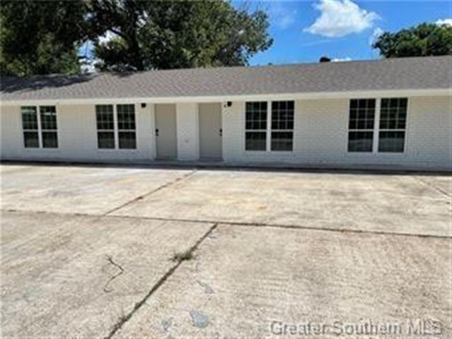 638 Iris Street, Lake Charles, LA 70601
