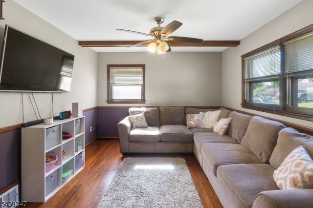 150 Barbara Dr, North Plainfield Boro, NJ 07062