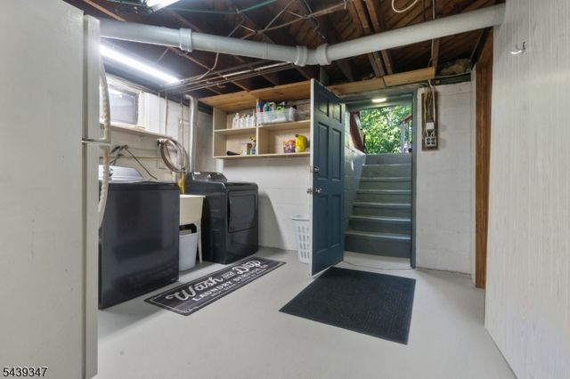 150 Barbara Dr, North Plainfield Boro, NJ 07062