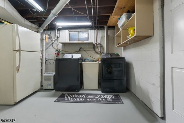 150 Barbara Dr, North Plainfield Boro, NJ 07062