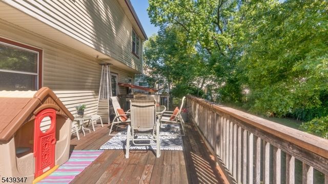 150 Barbara Dr, North Plainfield Boro, NJ 07062