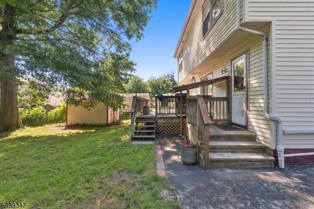 150 Barbara Dr, North Plainfield Boro, NJ 07062