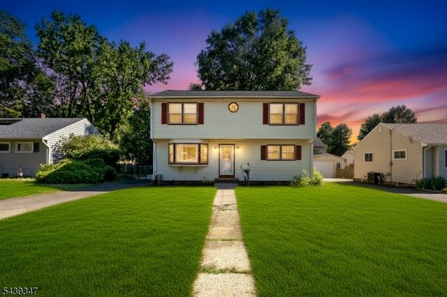150 Barbara Dr, North Plainfield Boro, NJ 07062