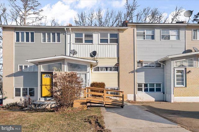 55 OAKMONT DR, New Castle, DE 19720