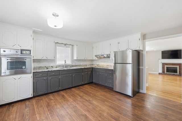16 Hamilton Ave, Milford, MA 01757