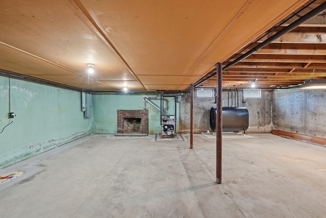 16 Hamilton Ave, Milford, MA 01757