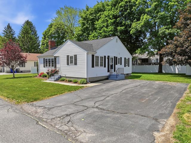 16 Hamilton Ave, Milford, MA 01757