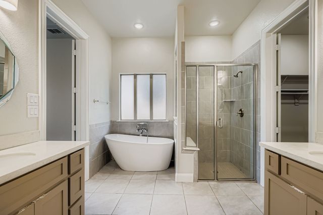 932 Hunters Creek Drive, Rockwall, TX 75087