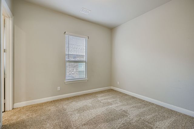 932 Hunters Creek Drive, Rockwall, TX 75087