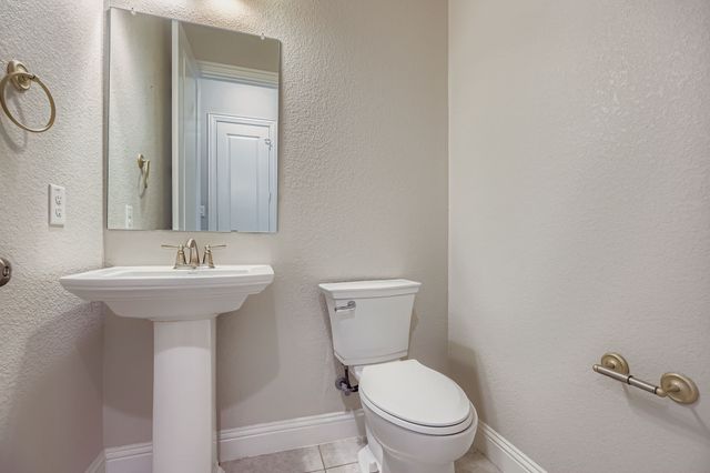 932 Hunters Creek Drive, Rockwall, TX 75087