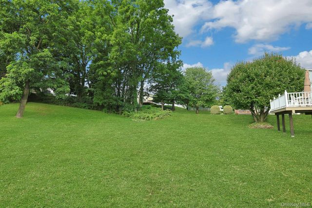 12 Pine Drive, Stony Point, NY 10980