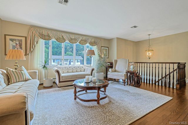 12 Pine Drive, Stony Point, NY 10980