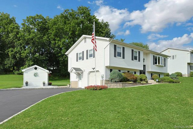 12 Pine Drive, Stony Point, NY 10980