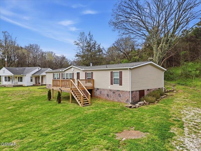 1405 River Road, New Market, TN 37820