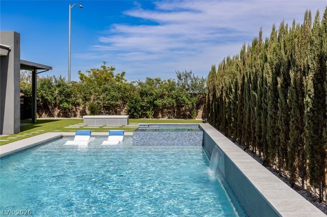 4367 North Fort Apache Road, Las Vegas, NV 89129