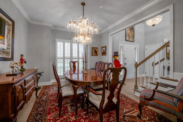 1370 Estates Hill Circle, Lexington, KY 40511