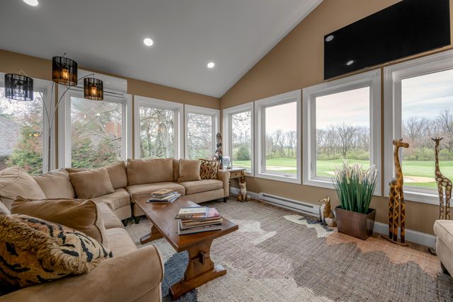 1370 Estates Hill Circle, Lexington, KY 40511