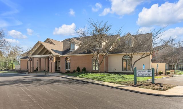 1370 Estates Hill Circle, Lexington, KY 40511