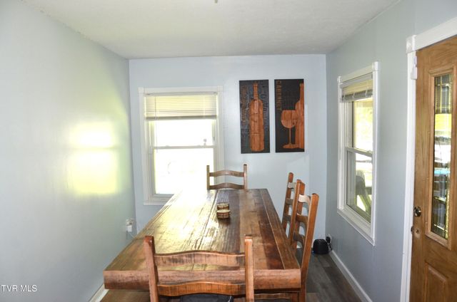 6081 Pole Bridge Road, Wise, VA 24293
