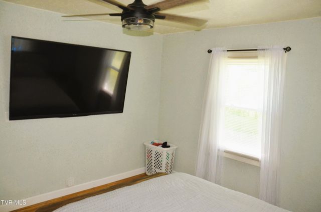 6081 Pole Bridge Road, Wise, VA 24293
