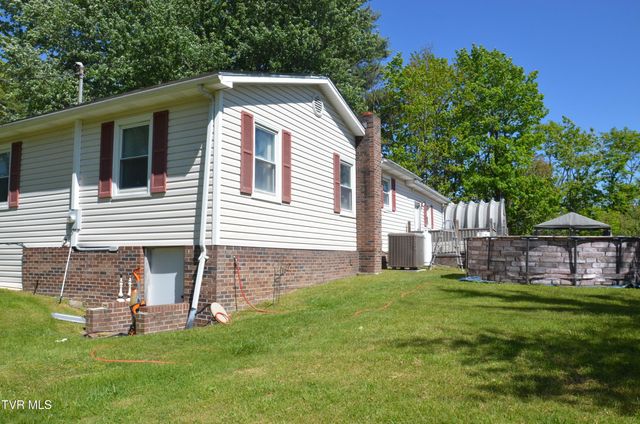 6081 Pole Bridge Road, Wise, VA 24293