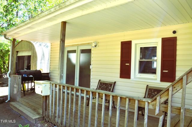 6081 Pole Bridge Road, Wise, VA 24293