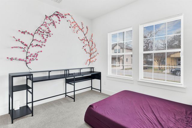 4811 Huey Street, Dallas, TX 75210