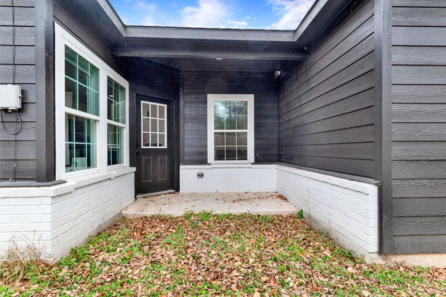 4811 Huey Street, Dallas, TX 75210