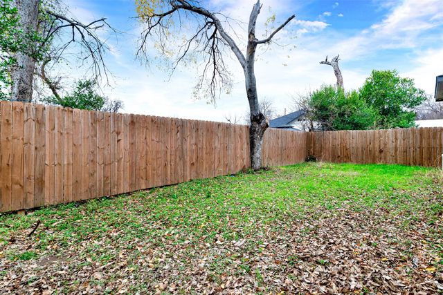 4811 Huey Street, Dallas, TX 75210