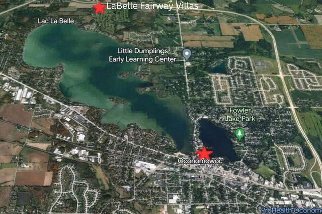 W389N7112 Pennsylvania STREET, Oconomowoc, WI 53066