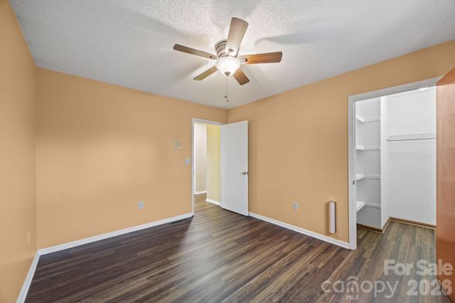 234 Justice Ridge Road, Candler, NC 28715