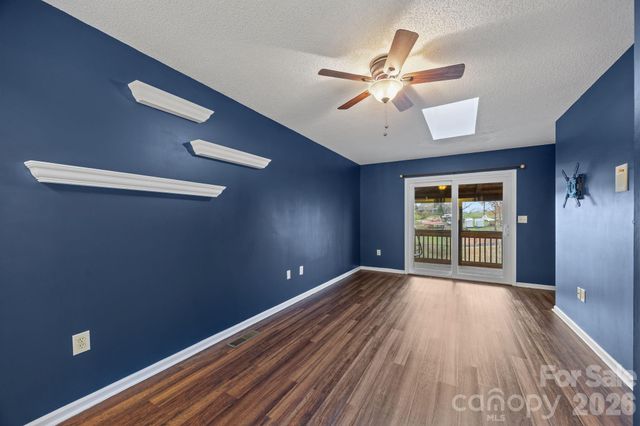 234 Justice Ridge Road, Candler, NC 28715