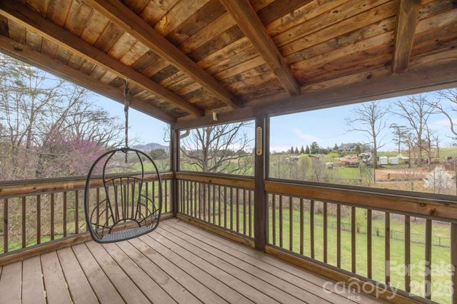 234 Justice Ridge Road, Candler, NC 28715