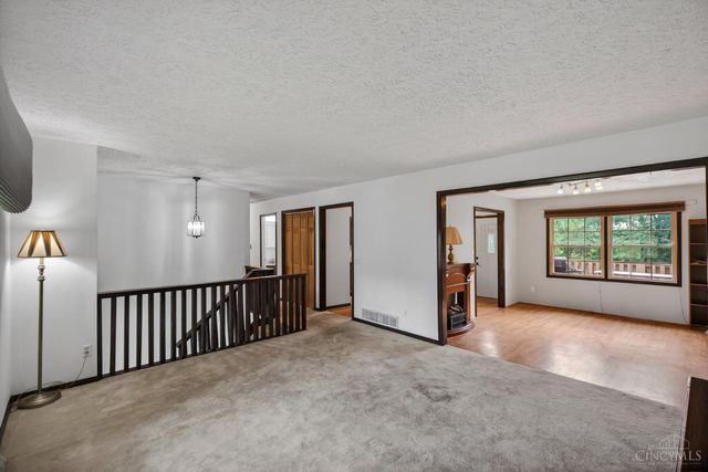 10657 Carolina Trace Road, Harrison Twp, OH 45030