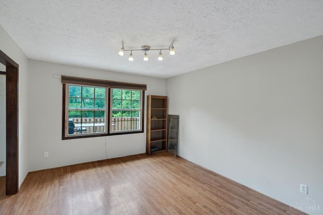 10657 Carolina Trace Road, Harrison Twp, OH 45030
