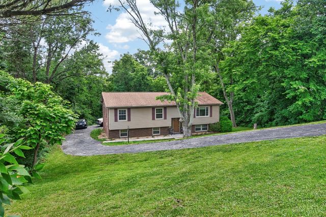 10657 Carolina Trace Road, Harrison Twp, OH 45030