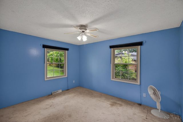 10657 Carolina Trace Road, Harrison Twp, OH 45030