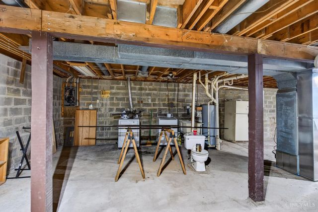 10657 Carolina Trace Road, Harrison Twp, OH 45030