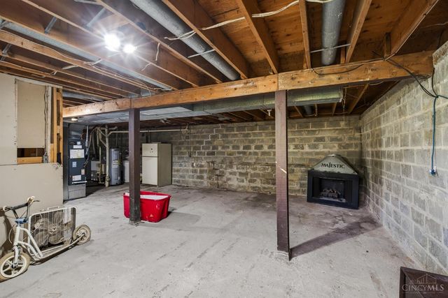 10657 Carolina Trace Road, Harrison Twp, OH 45030