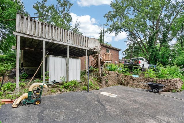 10657 Carolina Trace Road, Harrison Twp, OH 45030