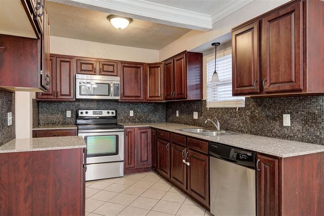 6417 NW 63rd Street, Oklahoma City, OK 73132