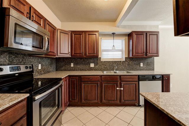 6417 NW 63rd Street, Oklahoma City, OK 73132