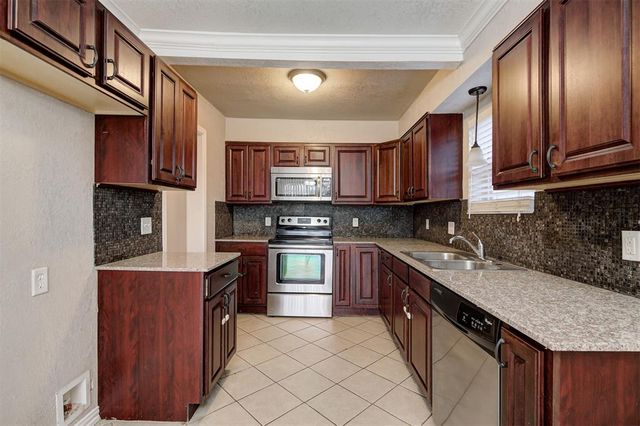 6417 NW 63rd Street, Oklahoma City, OK 73132