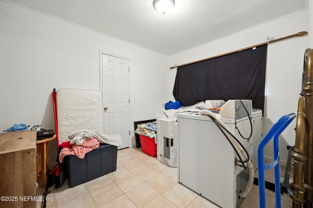 665 GROVE PARK Boulevard, Jacksonville, FL 32216