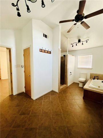 1230 Red Bird Dr, Rockport, TX 78382