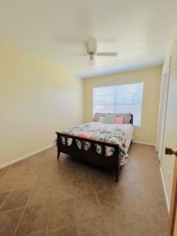 1230 Red Bird Dr, Rockport, TX 78382