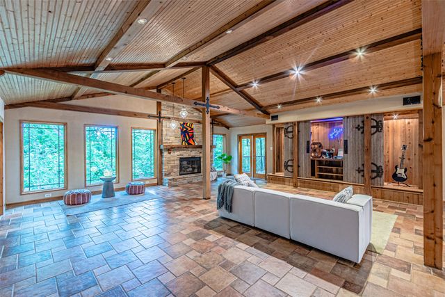 310 N WESTPARK Drive, Mckinney, TX 75071